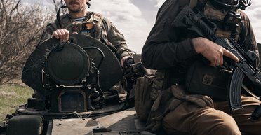 Не звинувачуйте військових у провалах. Ми не скиглимо, ми воюємо!