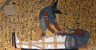 В Египте впервые нашли мумию женщины, пережившую при жизни инсульт (фото)