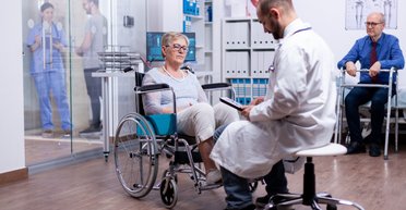 Как в Украине с 1 января будут устанавливать инвалидность: правительство приняло постановление (инфографика)