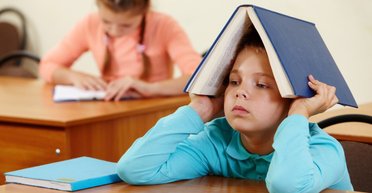 С карандашами и без красных чернил. Как разгрузили и обновили программу начальной школы