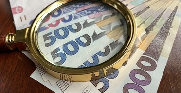 Родственница руководителя подразделения БЭБ Олега Ящука купила дорогой BMW, не имея соответствующих доходов, — СМИ