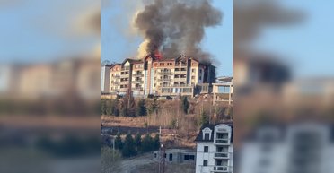 В Буковеле загорелся отель Premium Club SPA (видео)