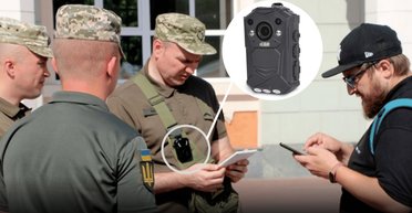 ТЦК под наблюдением: как бодикамеры изменят процесс вручения повесток в Украине