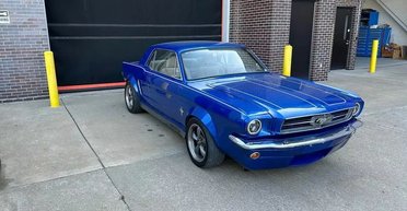 Старую Honda превратили в клон классического Ford Mustang (фото)