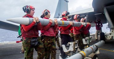 Нові дрони Raytheon для ВПС США випускатимуть із ракетами AMRAAM класу "повітря — повітря"