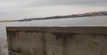 Готуються до висадки десанту: "Атеш" помітив техніку для зведення бар'єрів у Криму (фото)