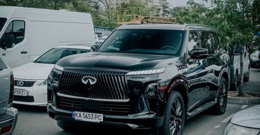 В Украине появился новейший японский внедорожник премиум-класса за $110 000 (фото)