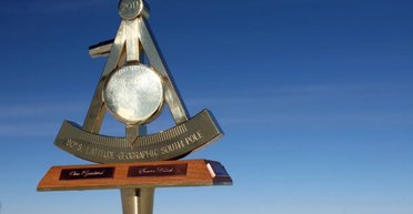 Ученые в Антарктиде буквально переместили Южный полюс: магнитное поле Земли тут ни при чем