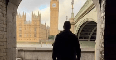 "Мандрівник у часі" знову спробував довести, що він остання людина на Землі