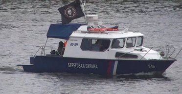 Вблизи Эстонии зафиксировали российский катер с флагом ЧВК "Вагнер"