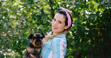 Галина Безрук строит карьеру в РФ: как сложилась жизнь звезды сериала "Домик на счастье" (фото)