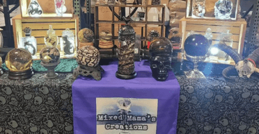 Жінка зберігає у холодильнику мертвих тварин, щоб перетворювати їх на прикраси з кісток (фото)