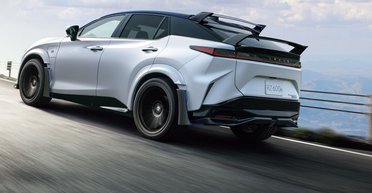 Toyota презентовала скоростной спортивный электрокроссовер премиум-класса (фото)