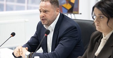 Єрмак вперше з'явився на новій роботі після звільнення з Офісу президента: опубліковані фото