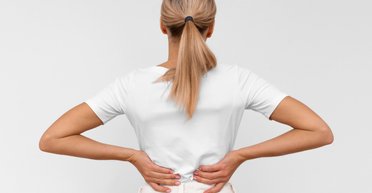 Вызывают воспаление: 8 продуктов, которые могут быть причиной боли в спине