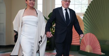 Роберт Де Ніро та Тіффані Чен відвідали прийом у Білому домі (фото)