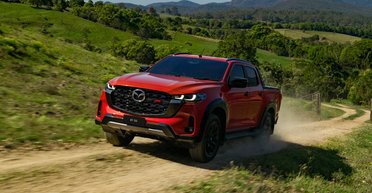 Mazda презентовала оригинальный рамный пикап в стиле CX-5 (фото)