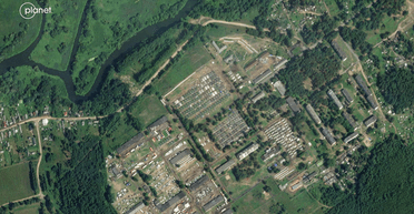 Могут разместить "Орешник": под Минском строят секретную военную базу (спутниковые снимки)