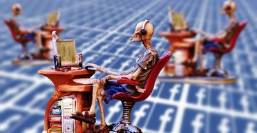 Идите в БАНю! Как Facebook на самом деле удаляет контент и блокирует пользователей