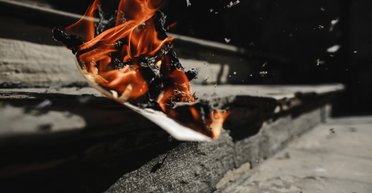 Как предотвратить взрывы и пожары из-за аккумуляторов: названы простые правила