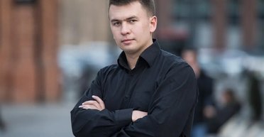 Закликав судити Путіна: відомого російського блогера Ремесло відправили до психлікарні
