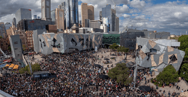 Исполнили хит AC/DC: сотни музыкантов с волынками установили неожиданный мировой рекорд (видео)