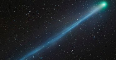 Дві яскраві комети вперше за 1000 років наближаються до Землі: можна побачити в жовтні 2025 (фото)