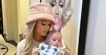 Періс Гілтон привітала сина з першим днем народження (фото)