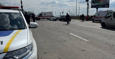 Россия атаковала Днепр: после удара загорелся пожар, есть пострадавшие (фото)
