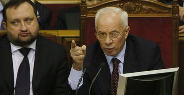 Не написал ни одной научной работы: экс-премьер Украины Николай Азаров стал академиком РАН