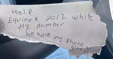 Допомогла врятувати життя: жінка отримала записку з проханням від незнайомки (фото)