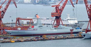 Китай спустив на воду поліпшений фрегат проекту 054AG: чим цікавий корабель (фото)