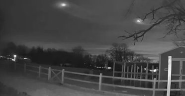 Схожі на безпілотники: у США вже місяць помічають НЛО над Нью-Джерсі (фото, відео)