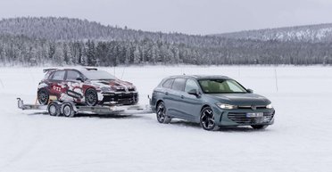 С мотором от Golf GTI: Volkswagen Passat и Tiguan получили мощные версии (фото)
