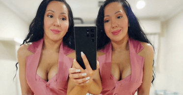 Діляться всім: "найбільш схожі близнюки у світі" показали спільного нареченого (фото)