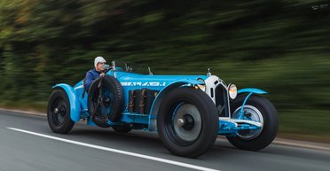 Поддельный итальянский спорткар выставили на аукцион за миллион долларов (фото)