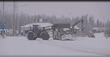 Наплив мігрантів із РФ: Фінляндія направила військових до кордону і будує укріплення (фото)