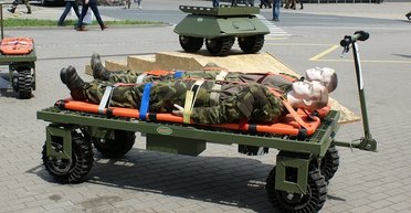 Спасают жизни солдат на передовой: Чехия передала ВСУ наземные дроны Trail-Blazer (фото)