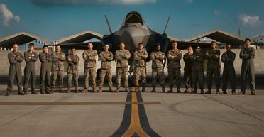 США перебрасывают в Японию самые современные истребители, —  Newsweek