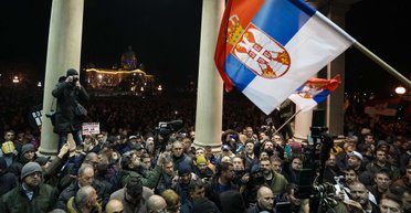 Вице-премьер Сербии признал, что спецслужбы РФ приложили руку к подавлению протестов, — СМИ