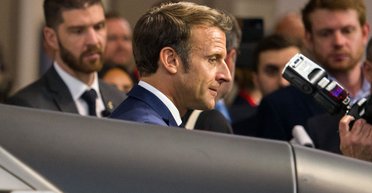 Мир от Макрона: кому нужно перемирие во время Олимпиады и что это даст