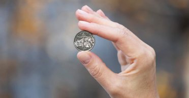 Сестры получили в наследство только одну монету: теперь они могут не работать до конца жизни