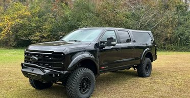 Внедорожная маршрутка: пикап Ford F-250 получил брутальную 9-местную версию (фото)