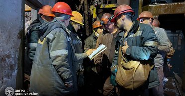 ВС РФ обесточили 8 шахт в Днепропетровской области: под землей тысячи шахтеров