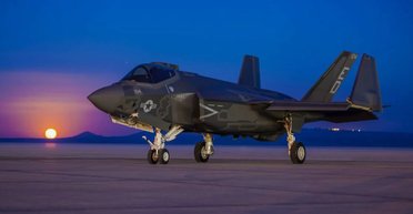 Самолет пятого поколения. Программа F-35 компании Lockheed Martin сдвинулась с мертвой точки?