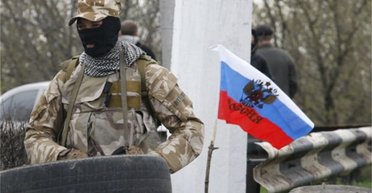 "Обіцяють відпустку": в DeepState пояснили звідки беруться фото з російськими прапорами в тилу ЗСУ