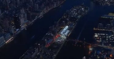 Дрожали здания и начался пожар: в США прогремели взрывы (видео)