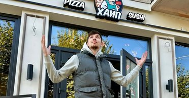 Блогер Дмитро Варварук заявив, що Держпраці вимагали хабар у його бізнесу: усі деталі (фото)