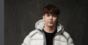 Український співак помстився росіянину, який цинічно вкрав його хіт (відео)