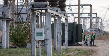 Атака "Шахедів" на Дніпро: пошкоджений об'єкт енергетики